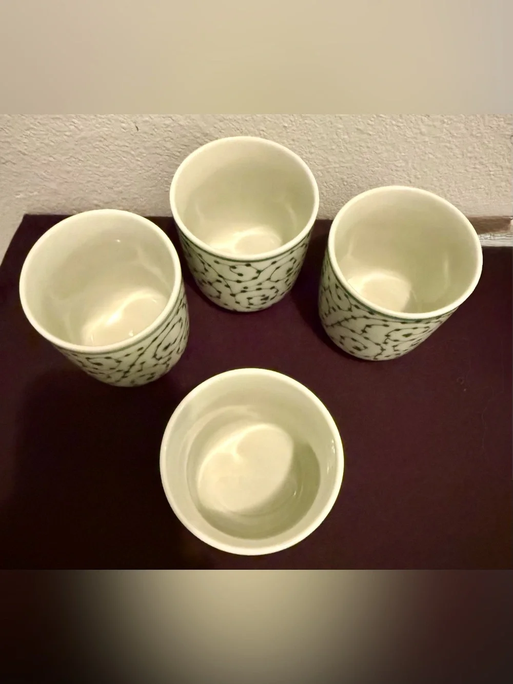 4 IKEA 8oz Entusiasm cups traditional green swirling vine pattern, white ceramic